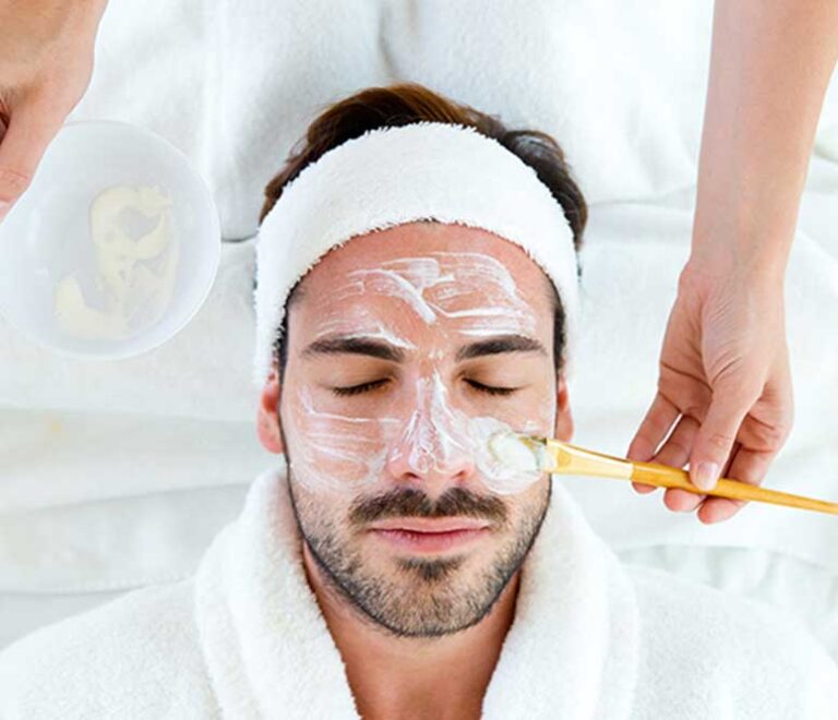 limpieza facial, ¿qué es y qué nos hacen?